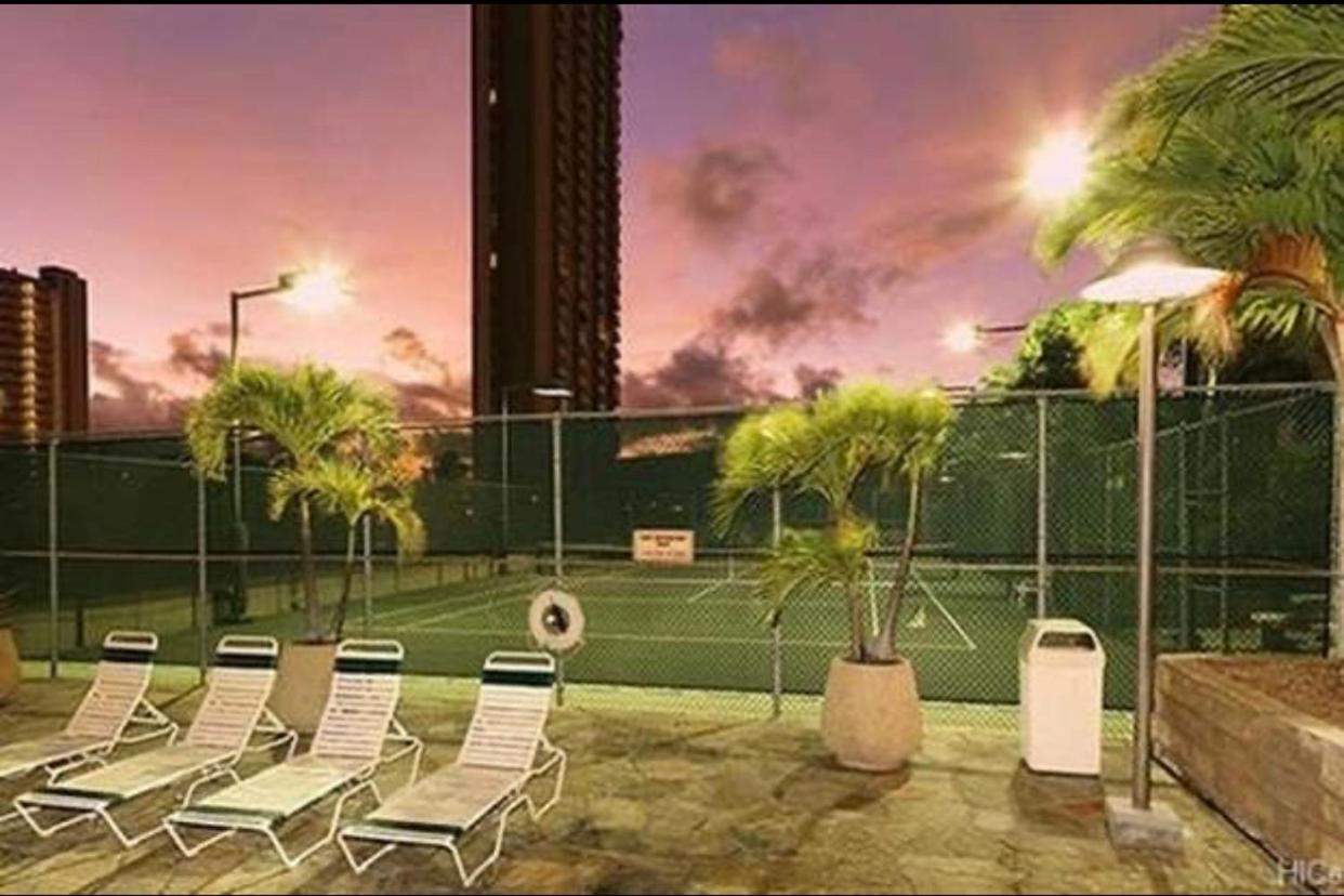 Waikiki Sunset Hotel Ocean View Honolulu Exterior foto